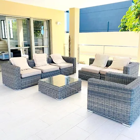5 Bedrooms Villa With Sea View Private Pool And Enclosed Garden At Costa Adeje 2 Km Away From The Beach Willa