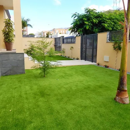 5 Bedrooms Villa With Sea View Private Pool And Enclosed Garden At Costa Adeje 2 Km Away From The Beach Villa *
