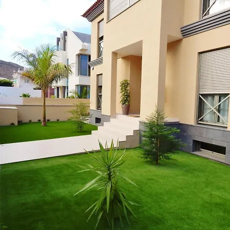5 Bedrooms Villa With Sea View Private Pool And Enclosed Garden At Costa Adeje 2 Km Away From The Beach Villa *