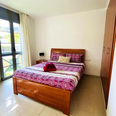 Willa 5 Bedrooms Villa With Sea View Private Pool And Enclosed Garden At Costa Adeje 2 Km Away From The Beach *