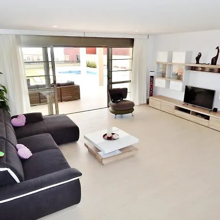 5 Bedrooms Villa With Sea View Private Pool And Enclosed Garden At Costa Adeje 2 Km Away From The Beach *